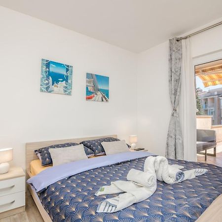 Apartment Stella Di Mare 2 Krk Town Buitenkant foto