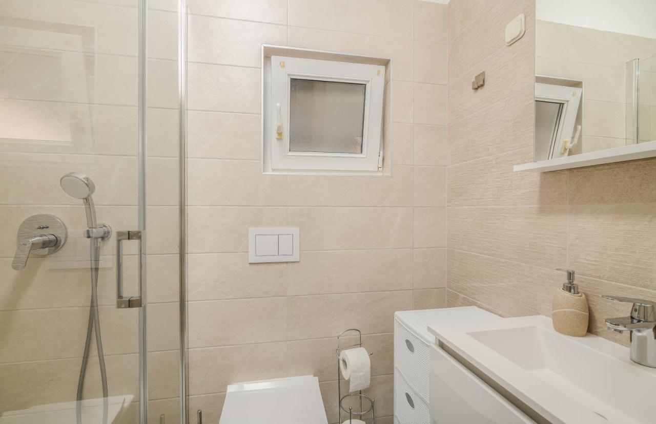 Apartment Stella Di Mare 2 Krk Town Buitenkant foto